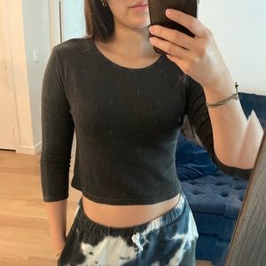 Brandy Melville Dark Grey Crop Top ◻️